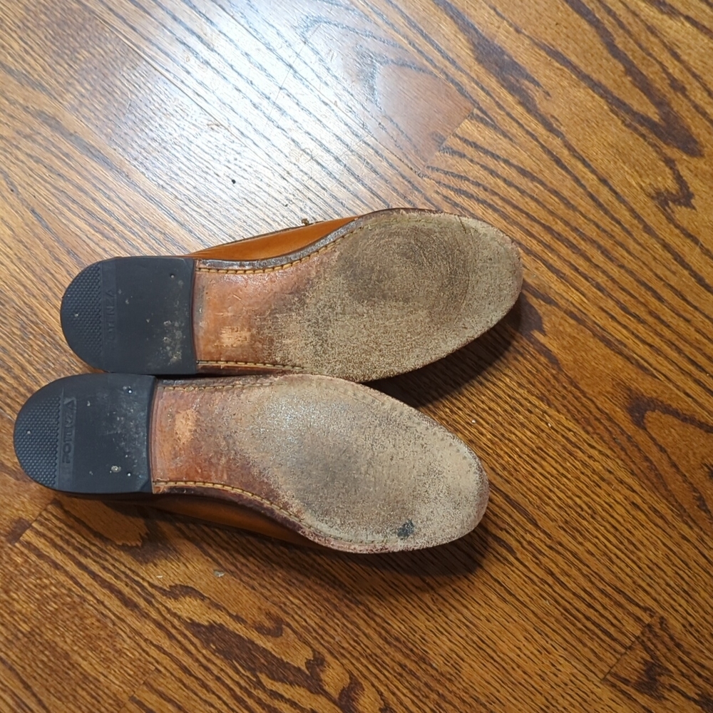 Allen Edmonds "Orland" classic two tone brown tassel leather moccasins sz 7.5 - Picture 4 of 7